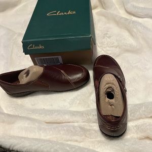 New with box Clark’s slip ons!
